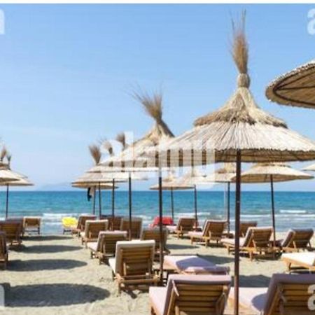 Studio By The Beach - Vlorë Esterno foto