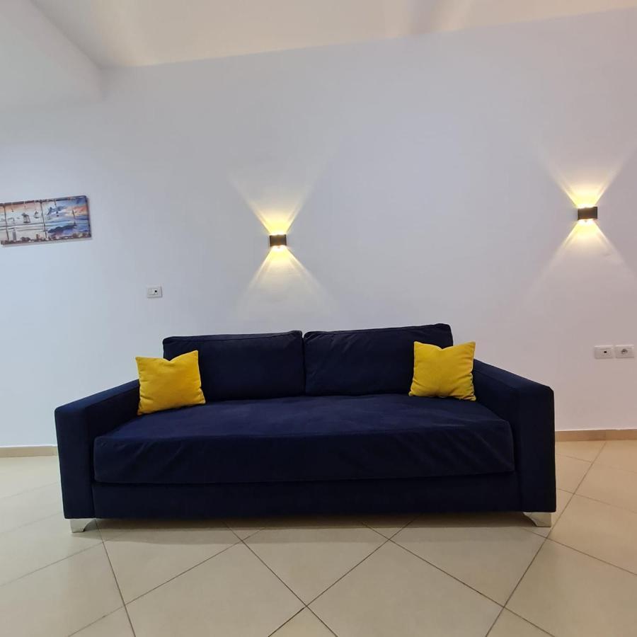 Studio By The Beach - Vlorë Esterno foto